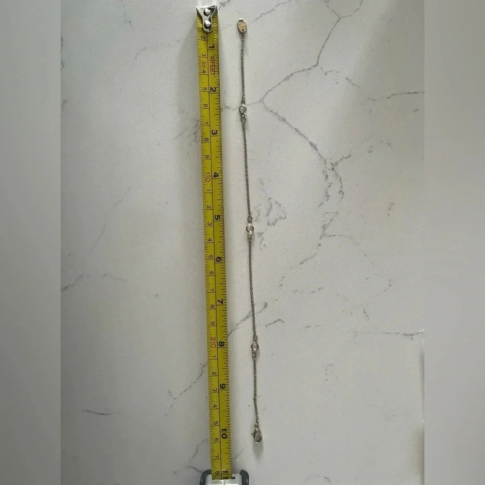 Simple Avon chain - Picture 2 of 3